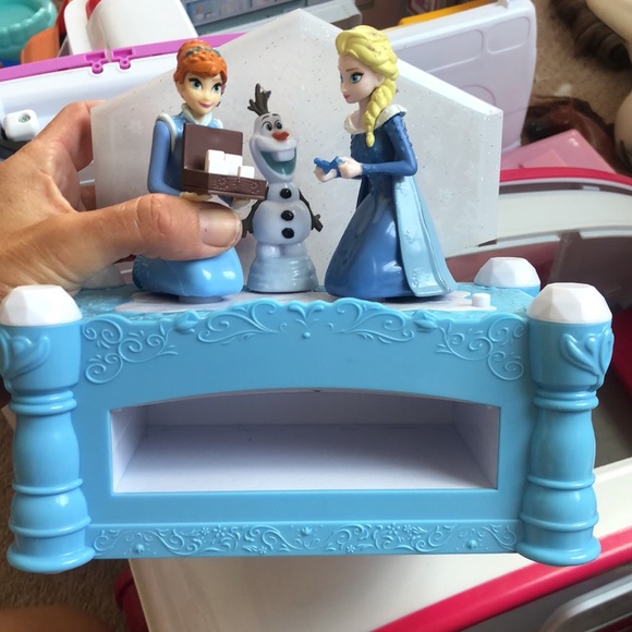 Anna Elsa music box -MISSING tiny drawer ♥️ - Picture 3 of 7